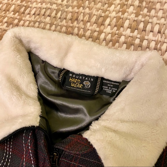 🎉MOUNTAIN HARDWEAR Commotion Retro jacket - Picture 2 of 7